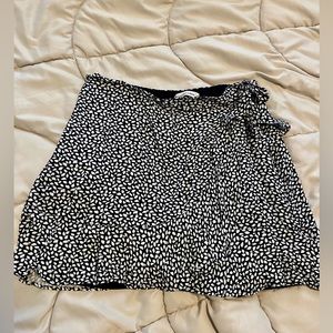 Abercrombie Size Large Floral Skirt